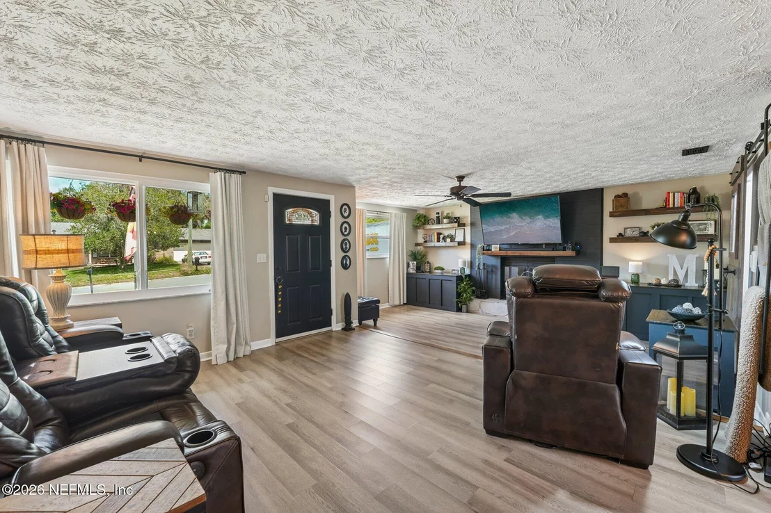 Photo of 428 VIRGO Lane
