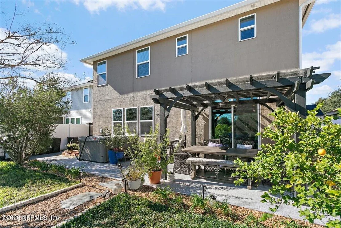Photo of 16001 HUTTON Lane