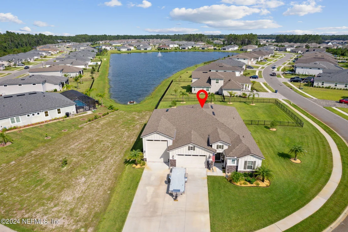 Photo of 85475 FALL RIVER Parkway