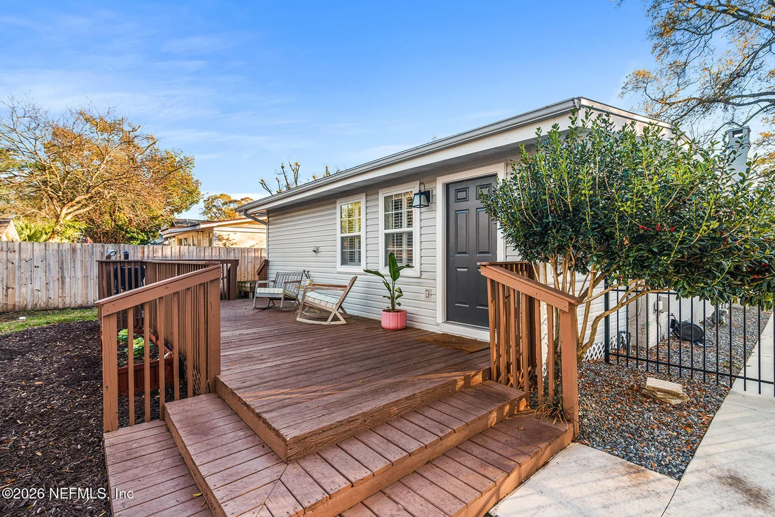 Photo of 1277 TALBOT Avenue