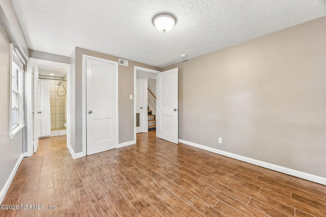 Photo of 4226 FOREST PARK Road