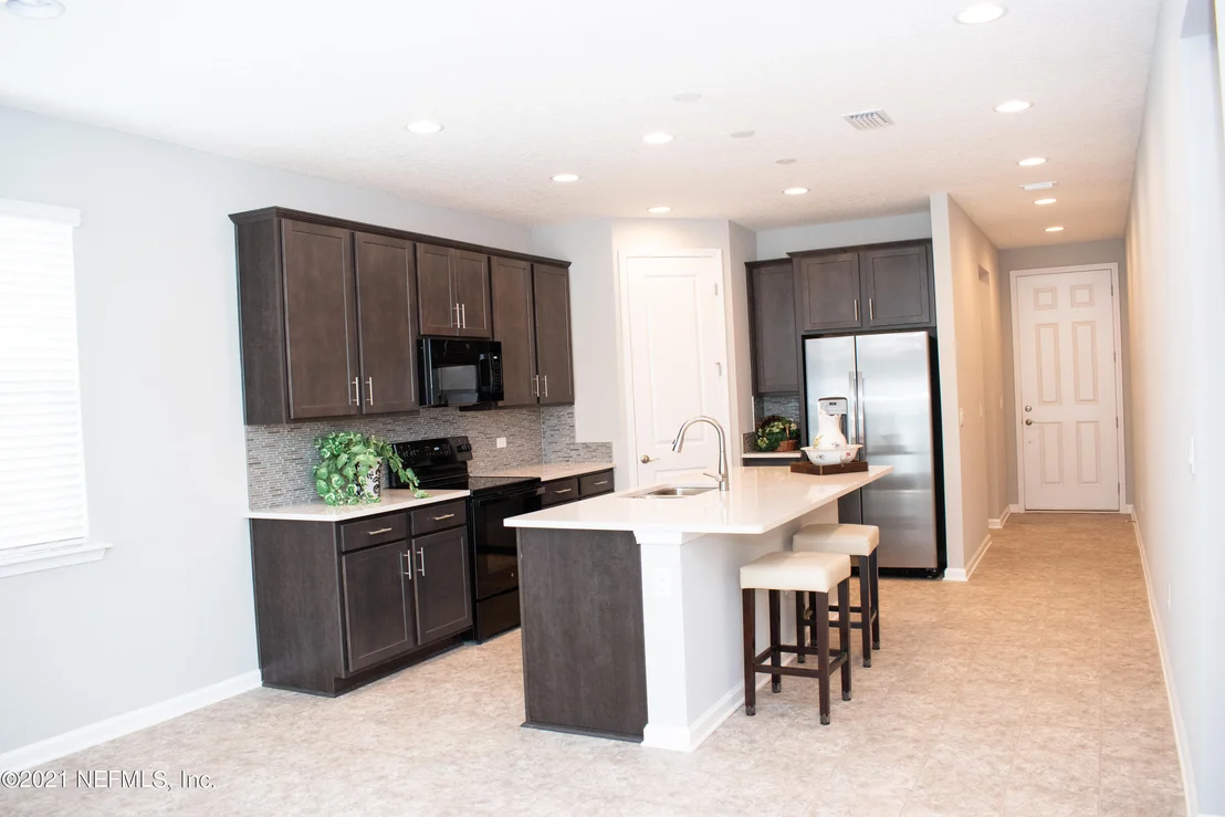 Photo of 536 SANDSTONE Drive