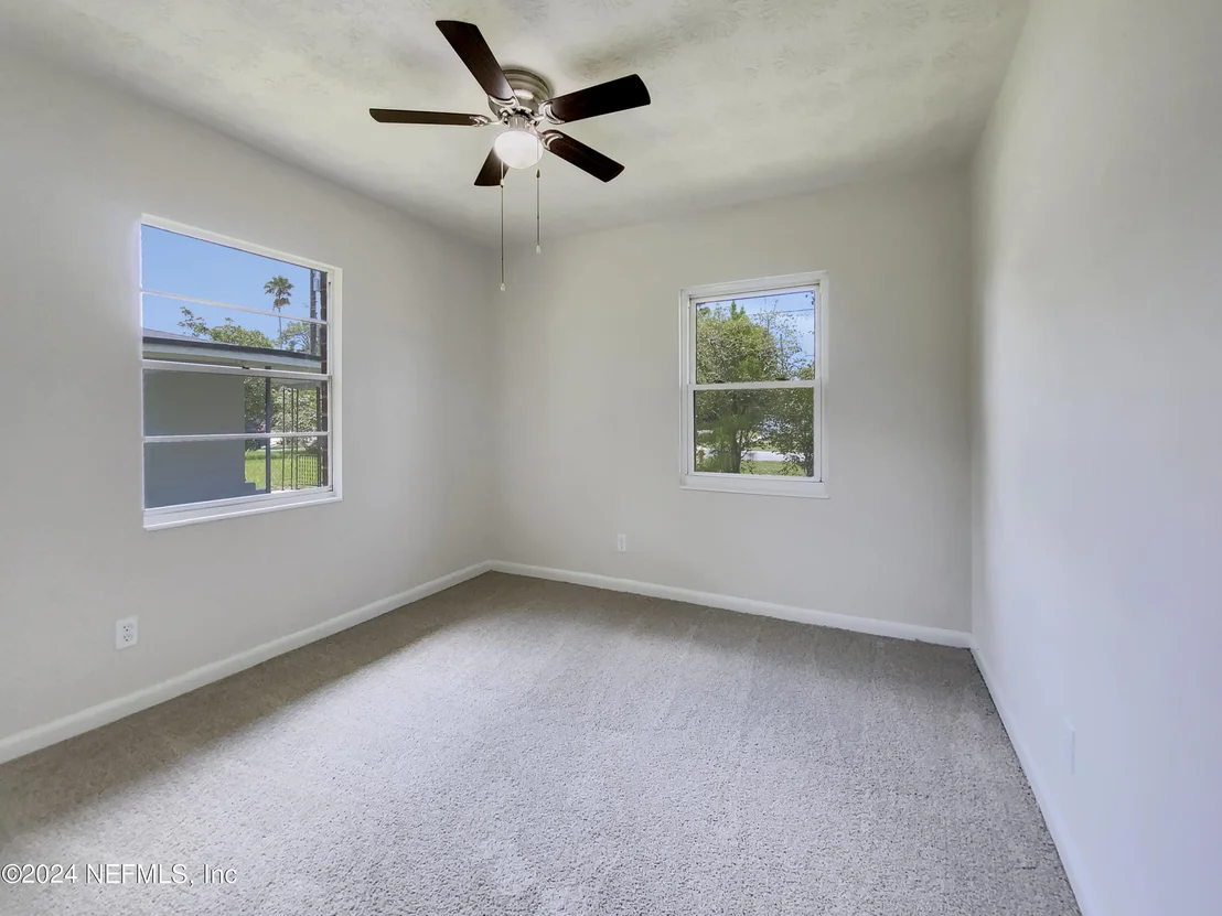 Photo of 3911 SKYCREST Drive