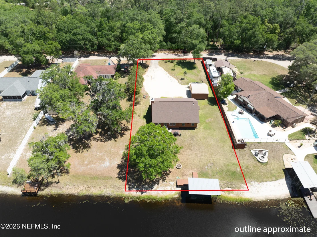 Photo of 5930 ISLAND Road