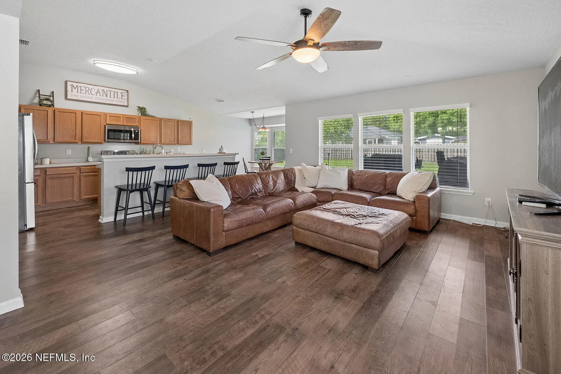 Photo of 76097 TIDEVIEW Lane