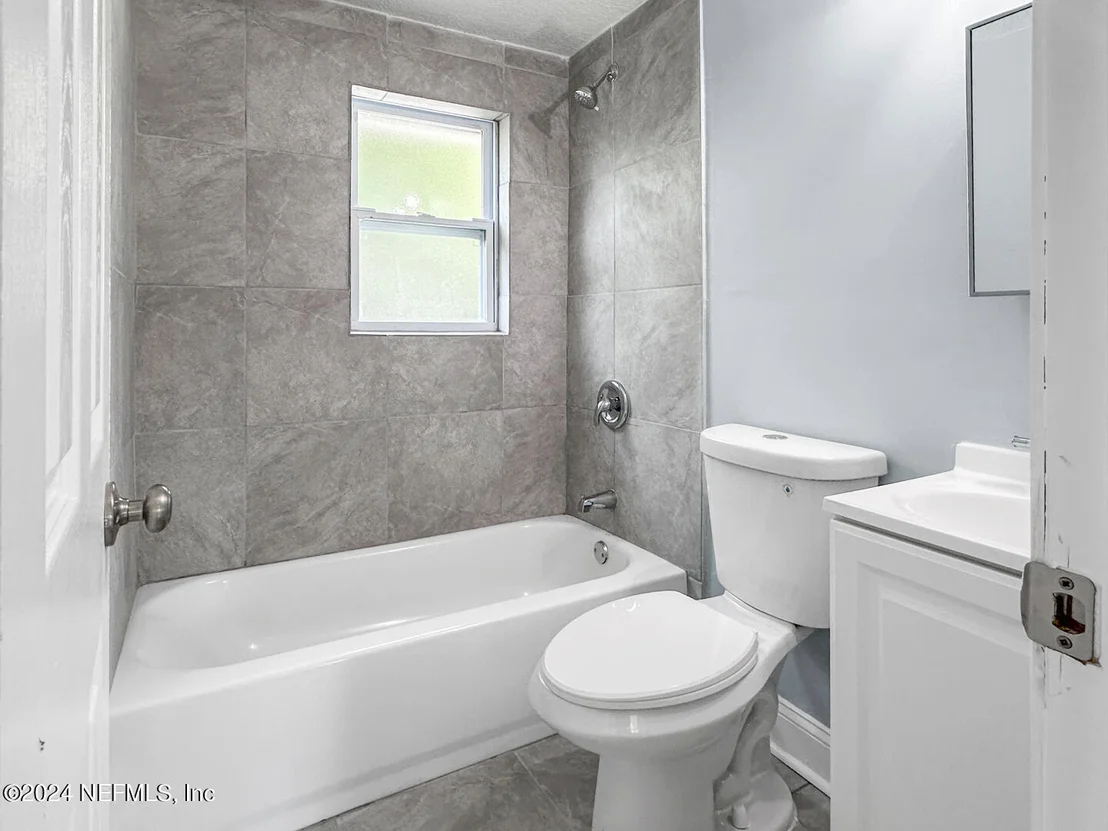 Photo of 5142 MONCRIEF Road