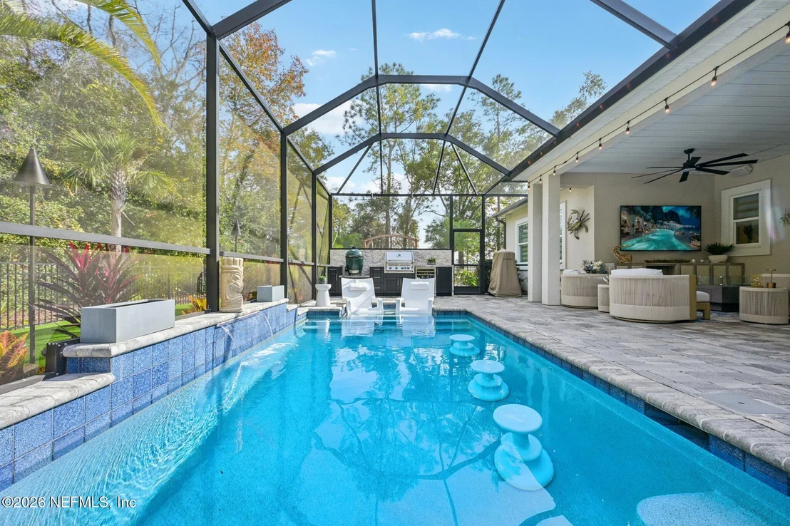Photo of 32 HIGH OAKS Place