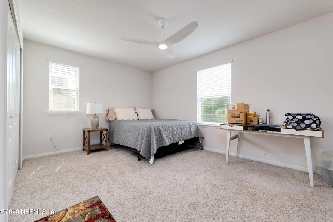 Photo of 392 DOWNS CORNER Road