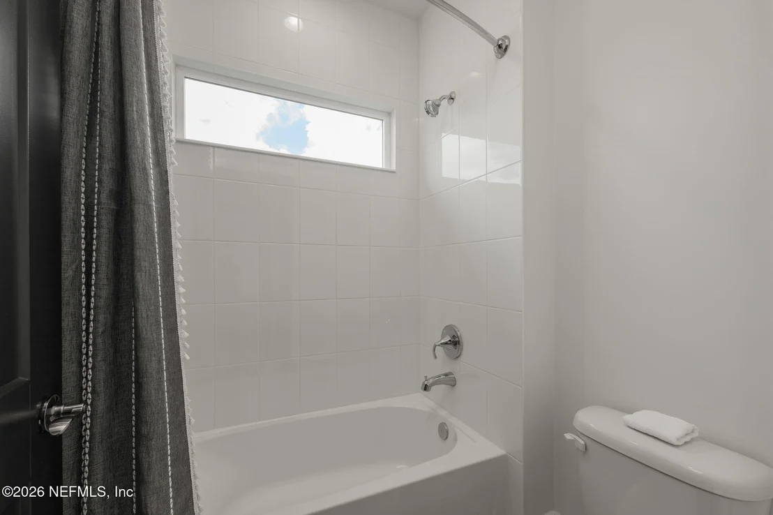 Photo of 95 PALM CREST Drive