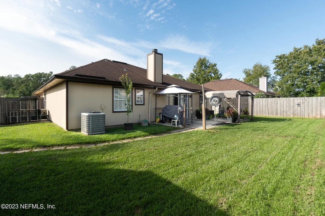 Photo of 2804 TUSCARORA Trail