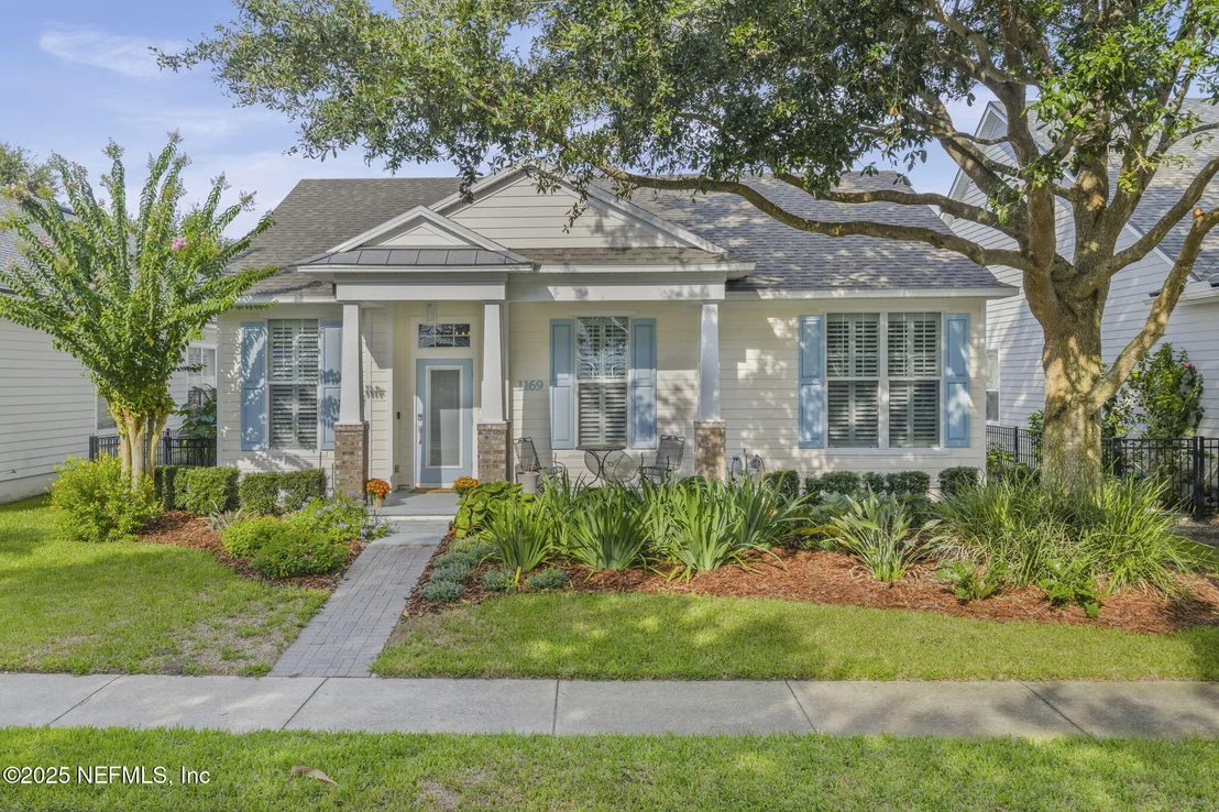 Photo of 1169 OVERDALE Road