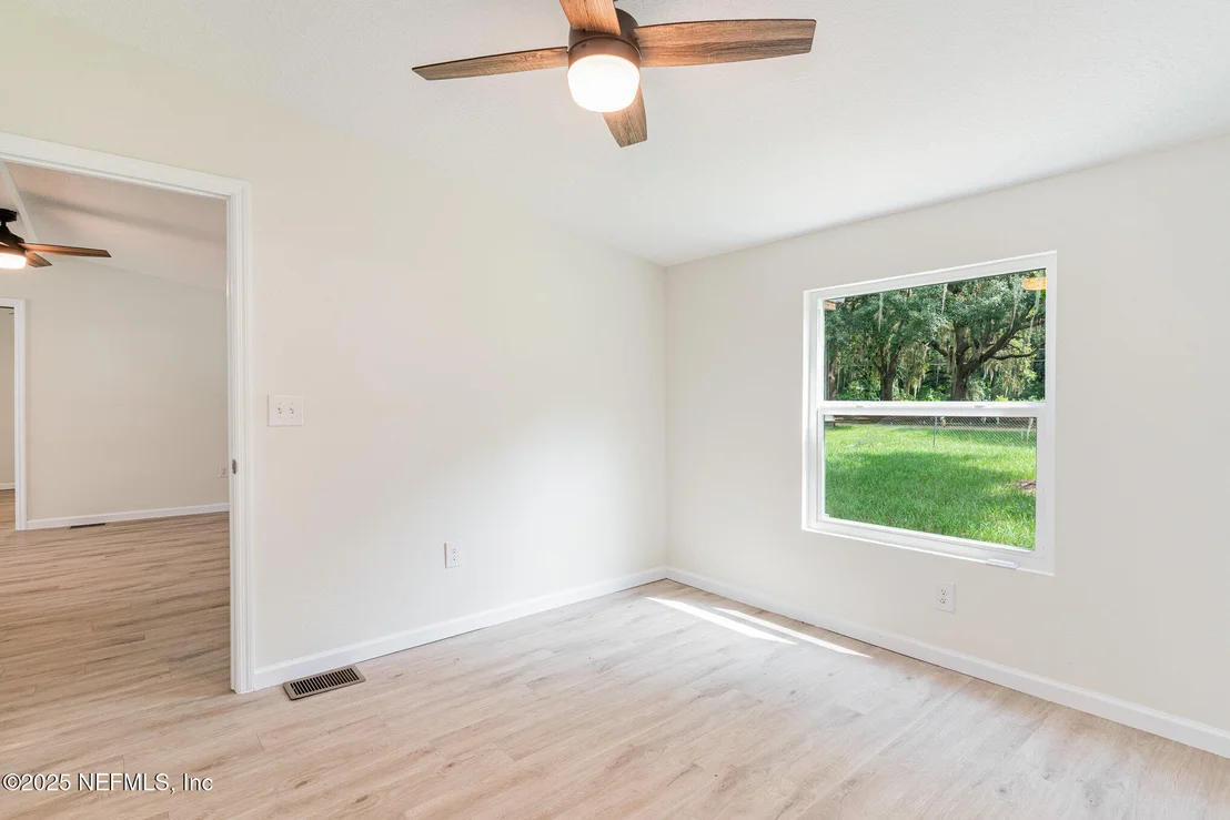 Photo of 133 WALKER Drive