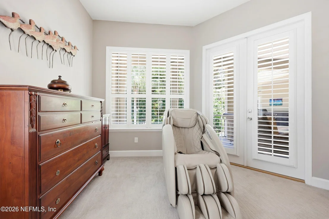 Photo of 828 RILEY Lane