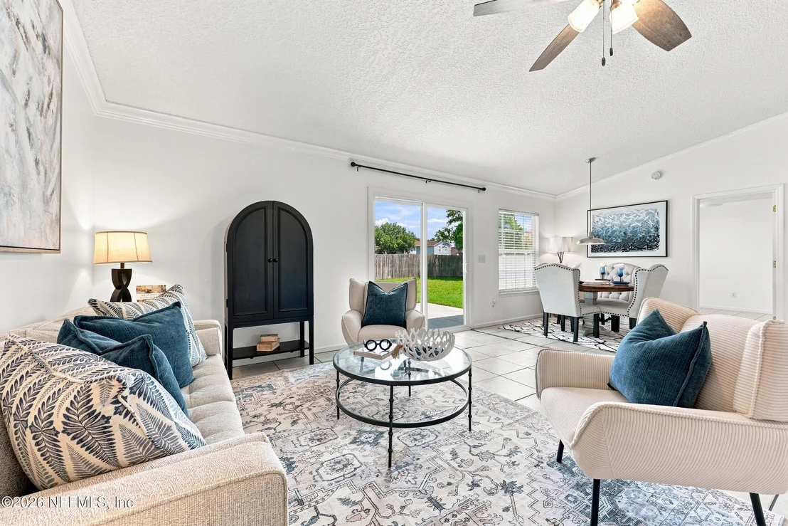 Photo of 12079 SUNCHASE Drive