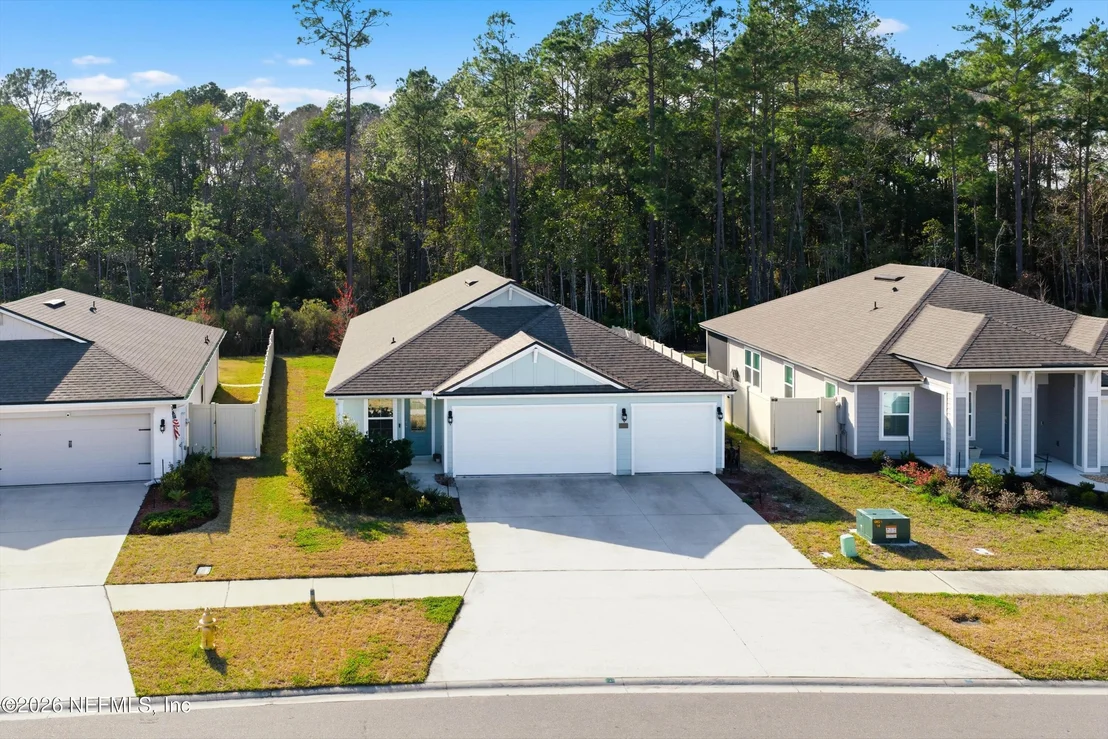 Photo of 65672 EDGEWATER Drive