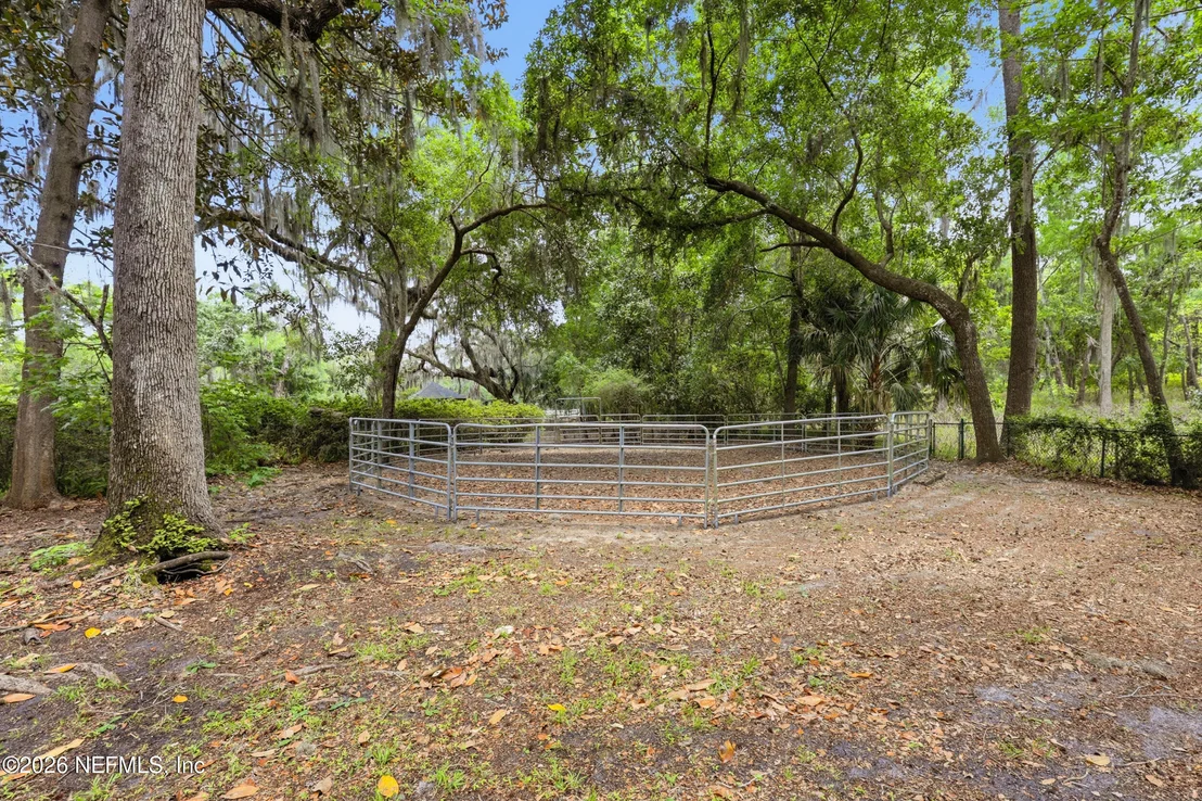 Photo of 13200 MANDARIN Road