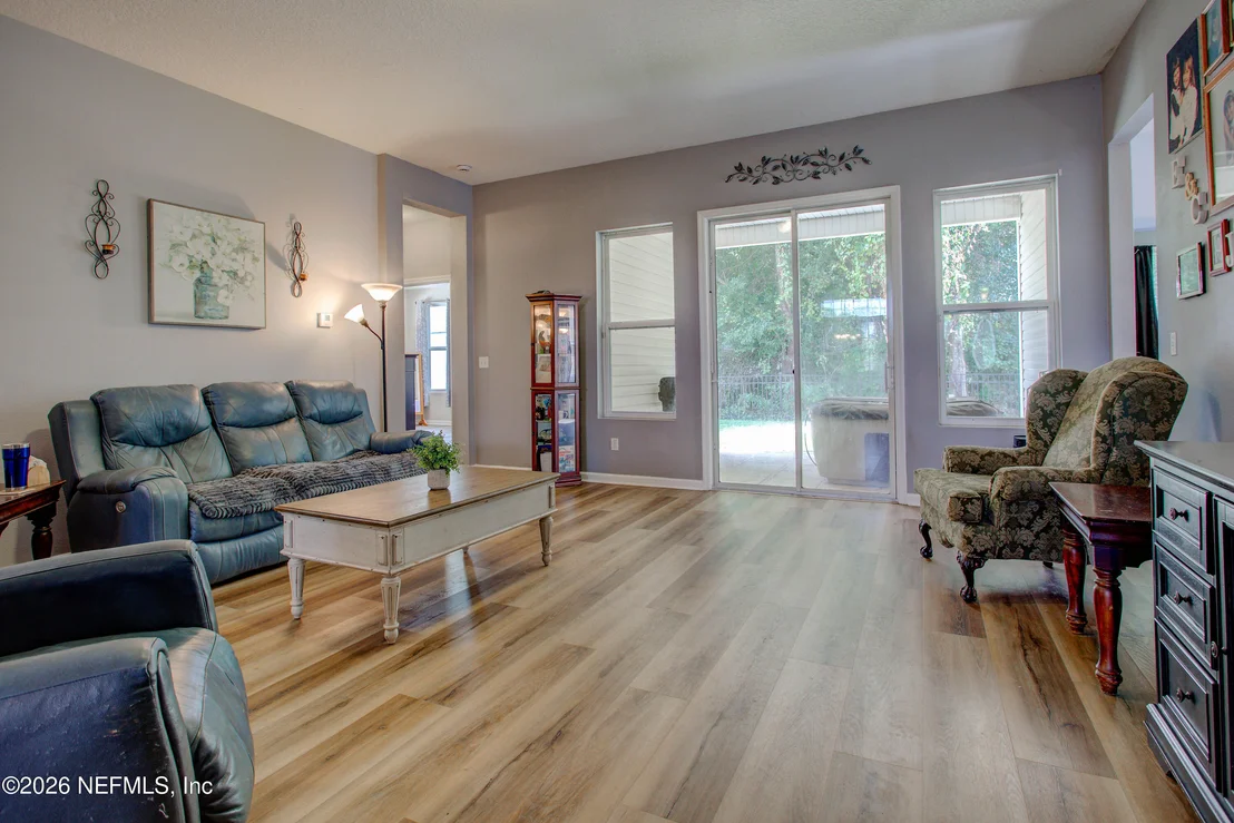 Photo of 10106 SANDLER Road