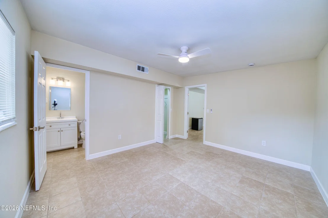 Photo of 2517 PALM Avenue