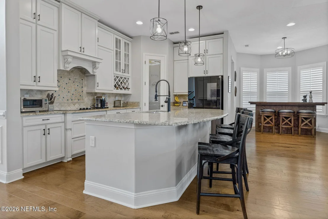 Photo of 137 ELLSWORTH Circle