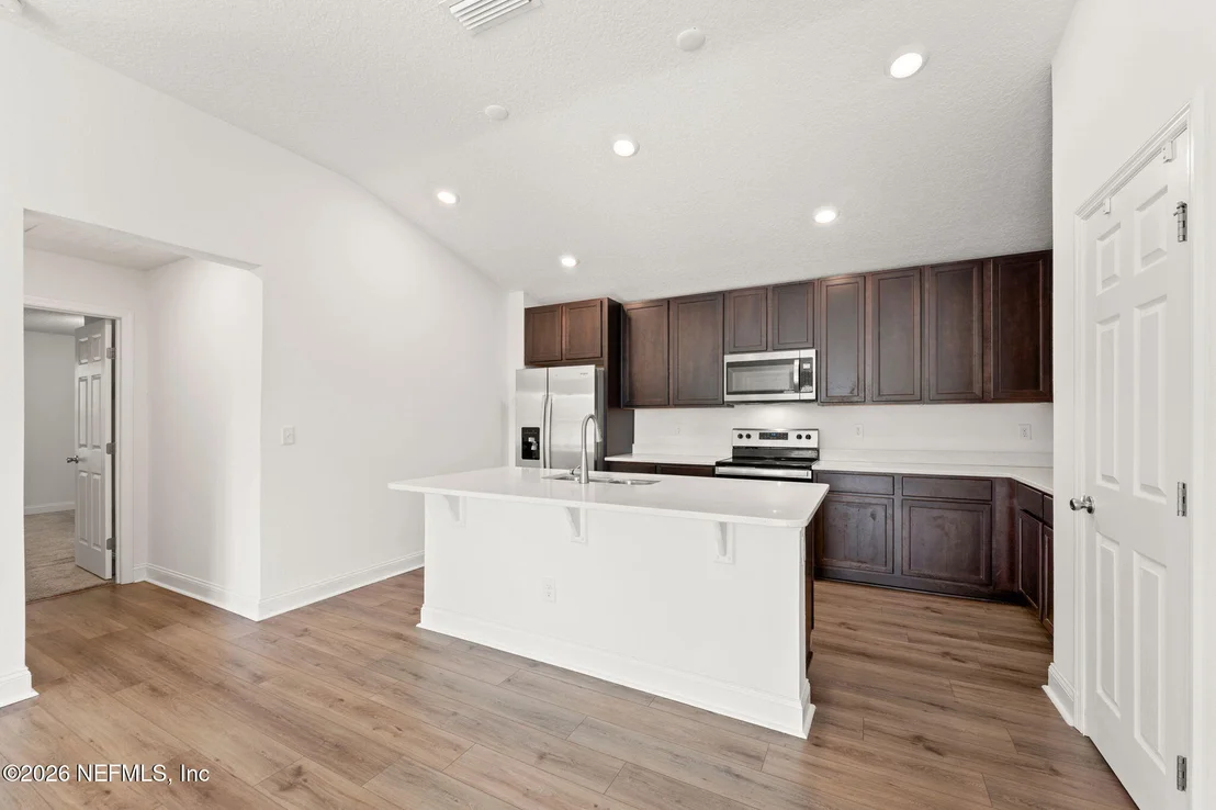 Photo of 2907 LUCILLE Lane