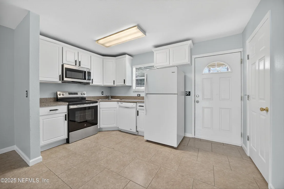 Photo of Unit 26 at 4420 CARTER Road
