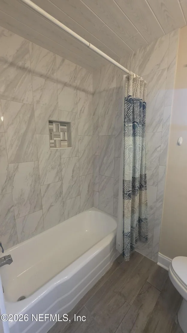 Photo of 3483 FOREST Boulevard