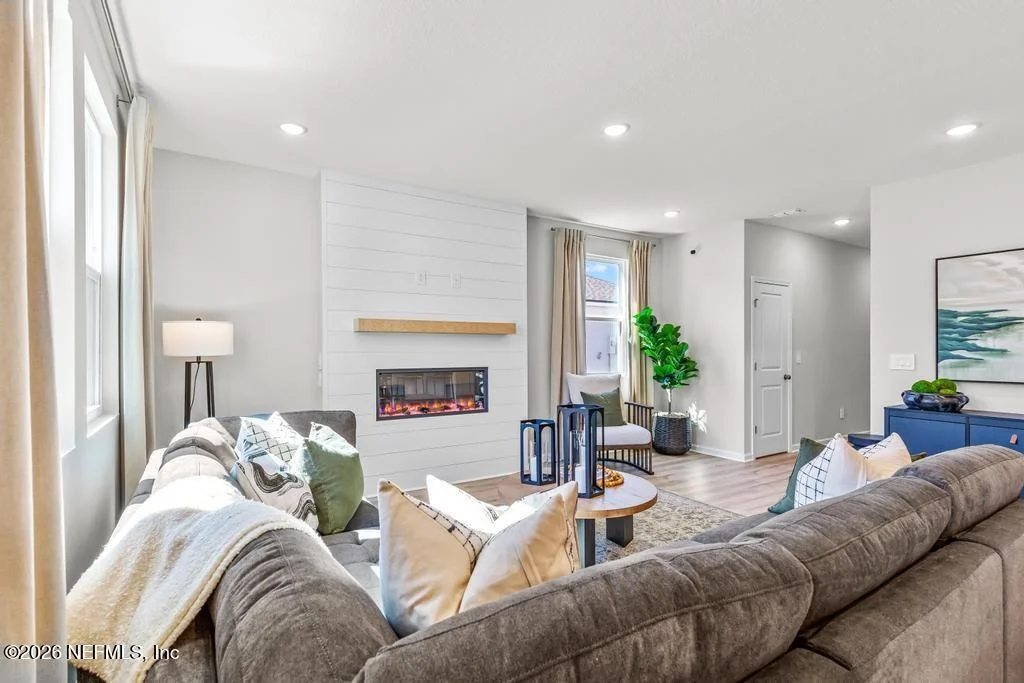 Photo of 14784 MACADAMIA Lane