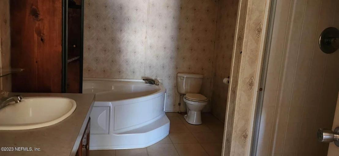 Photo of 506 LAKE LUCY Circle