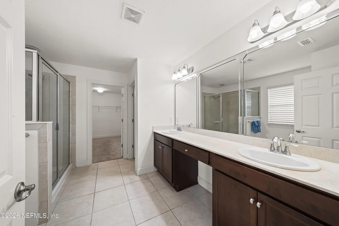 Photo of 341 ASPEN LEAF Drive