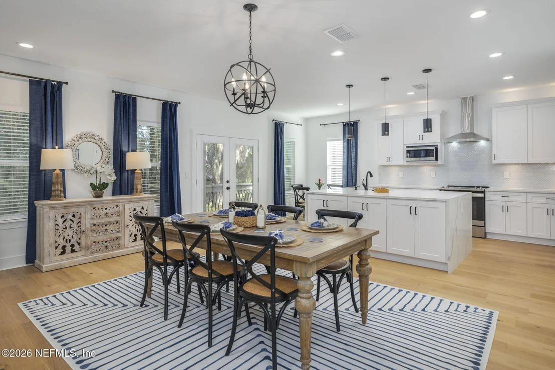 Photo of 40 MAGNOLIA Avenue