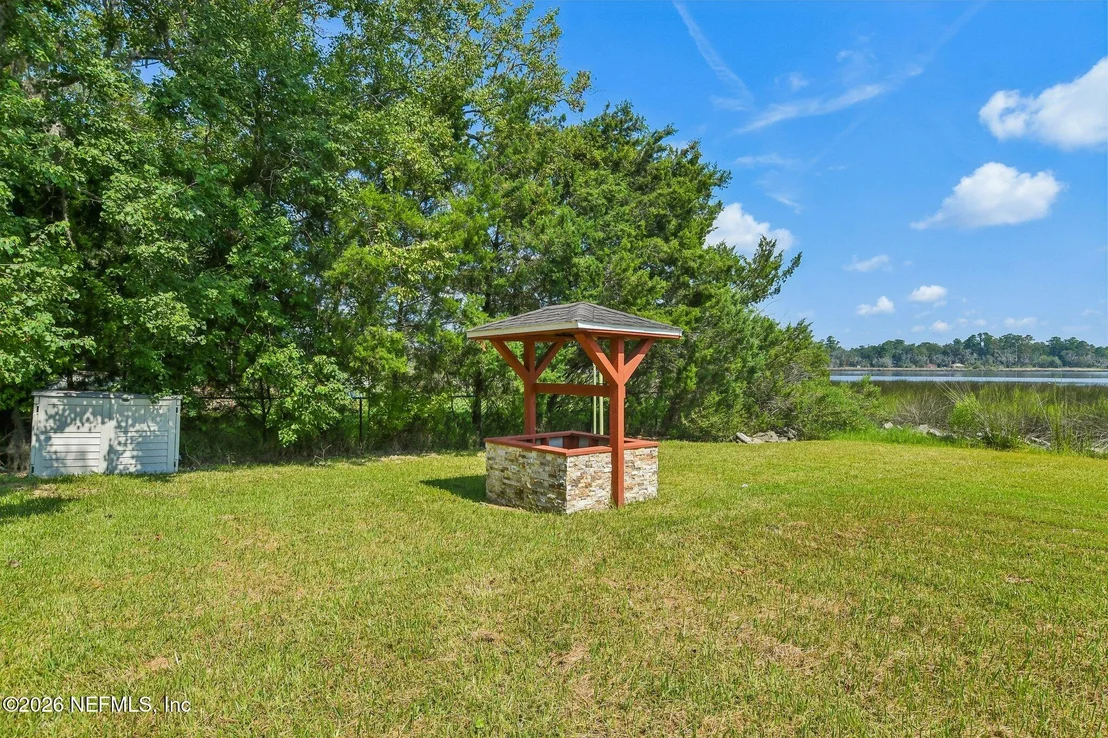 Photo of 3425 TROUT RIVER Boulevard