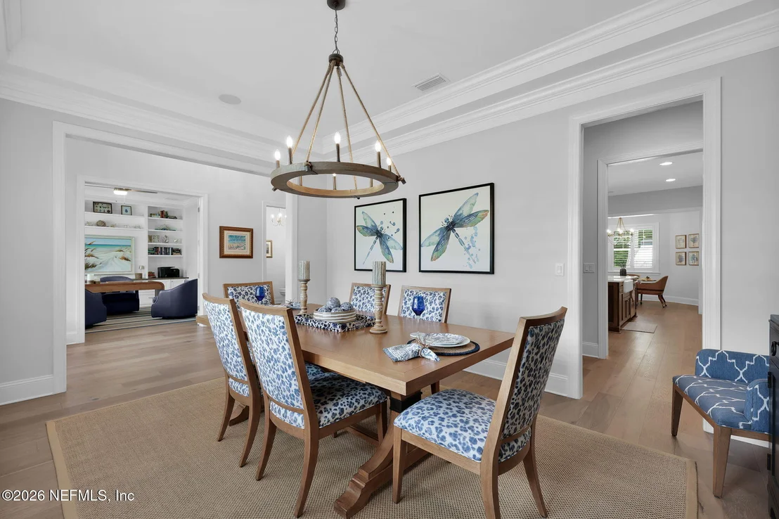 Photo of 237 FELLS Cove