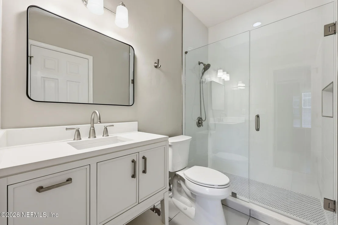 Photo of 7805 RITTENHOUSE Lane