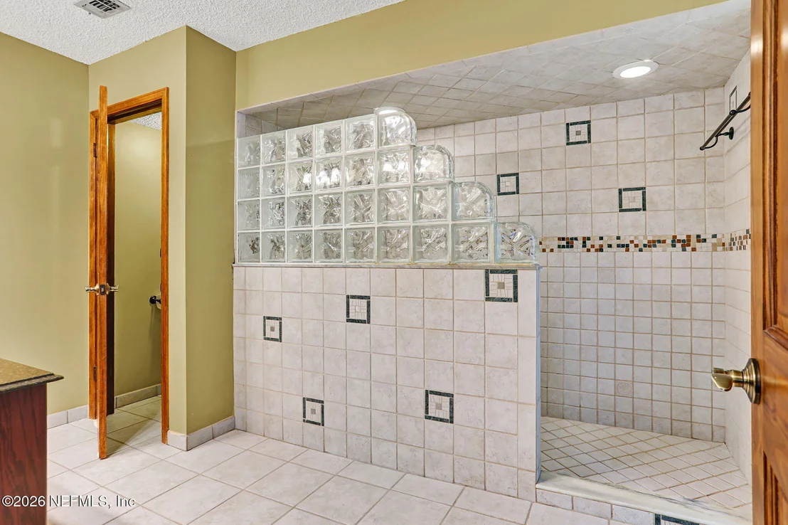 Photo of 2954 RAVINES Road