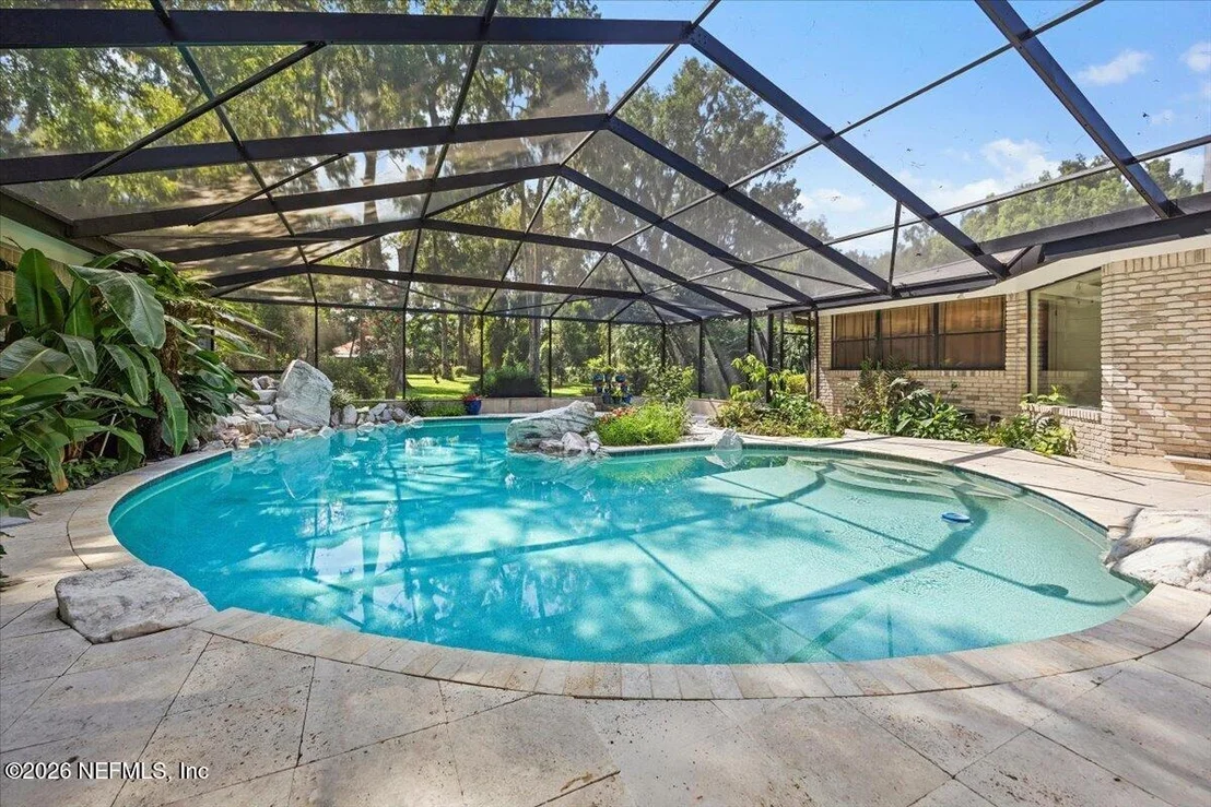 Photo of 3008 FOREST Circle