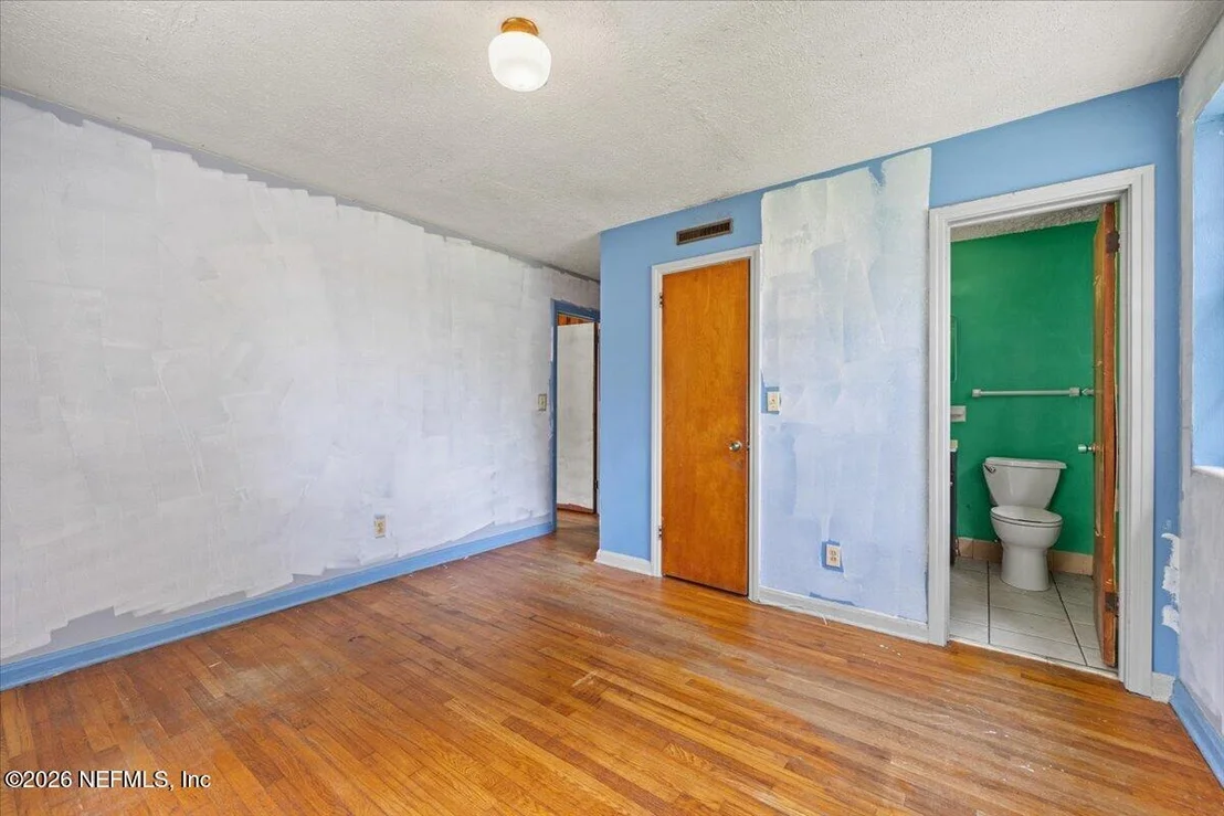 Photo of 6303 HYDE PARK HAVEN