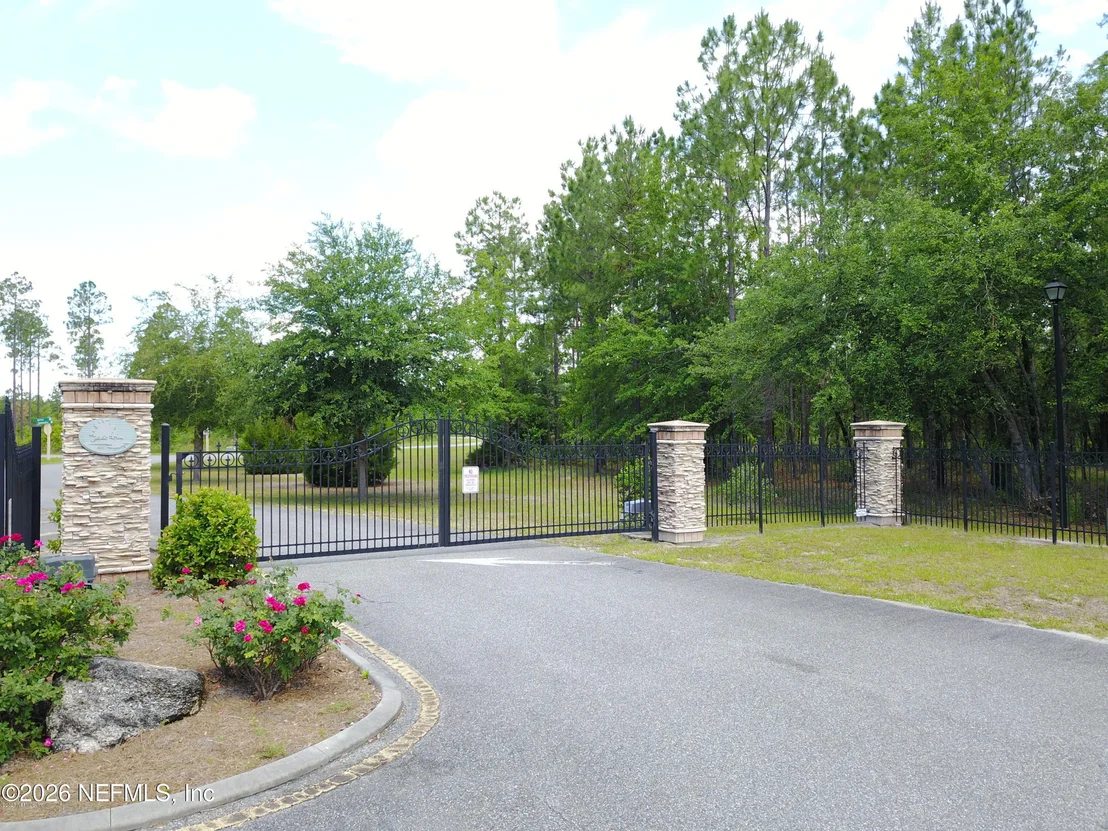 Photo of 15433 BULLOCK BLUFF Road