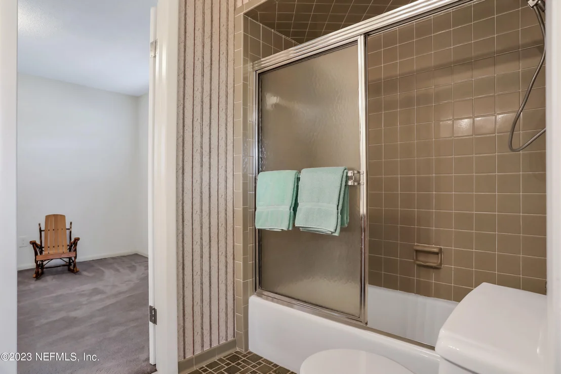 Photo of 1036 GLEN ECHO Road