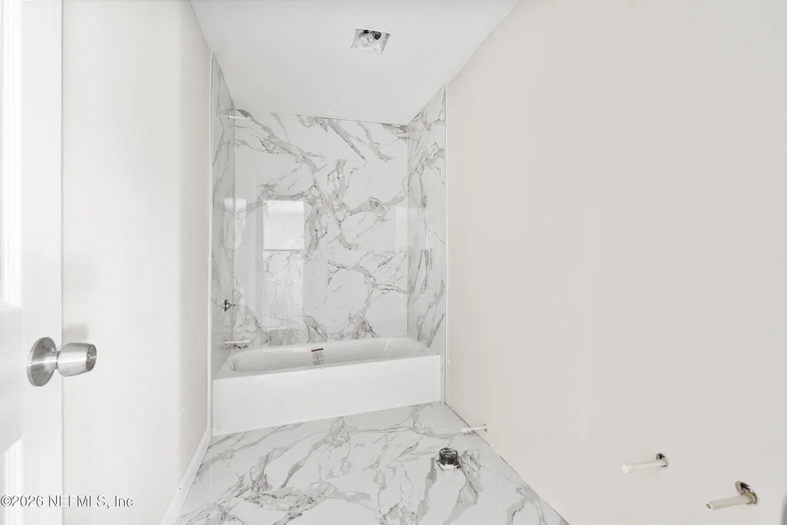 Photo of 5764 HECKSCHER Drive