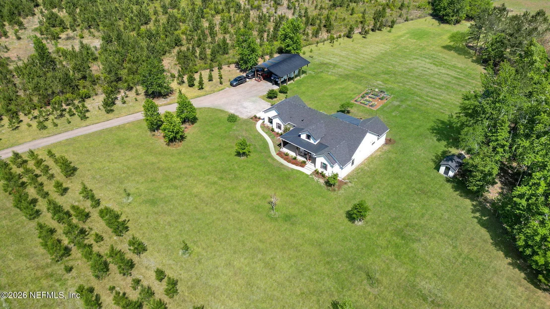 Photo of 57353 SANDY OAKS Lane
