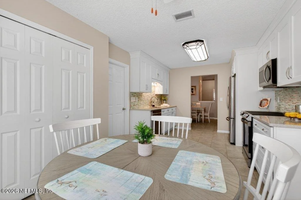 Photo of 639 ALEIDA Drive
