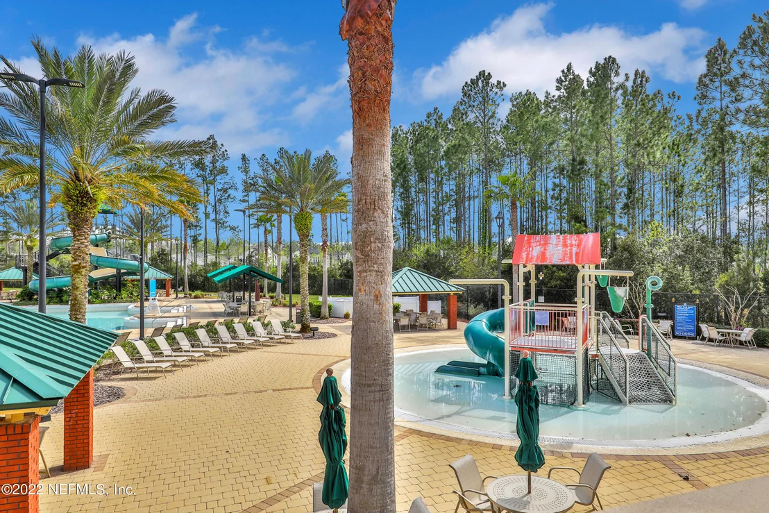 Photo of 1031 LARKSPUR Loop