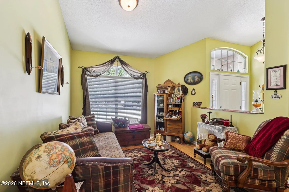 Photo of 1229 CACTUS CUT Road