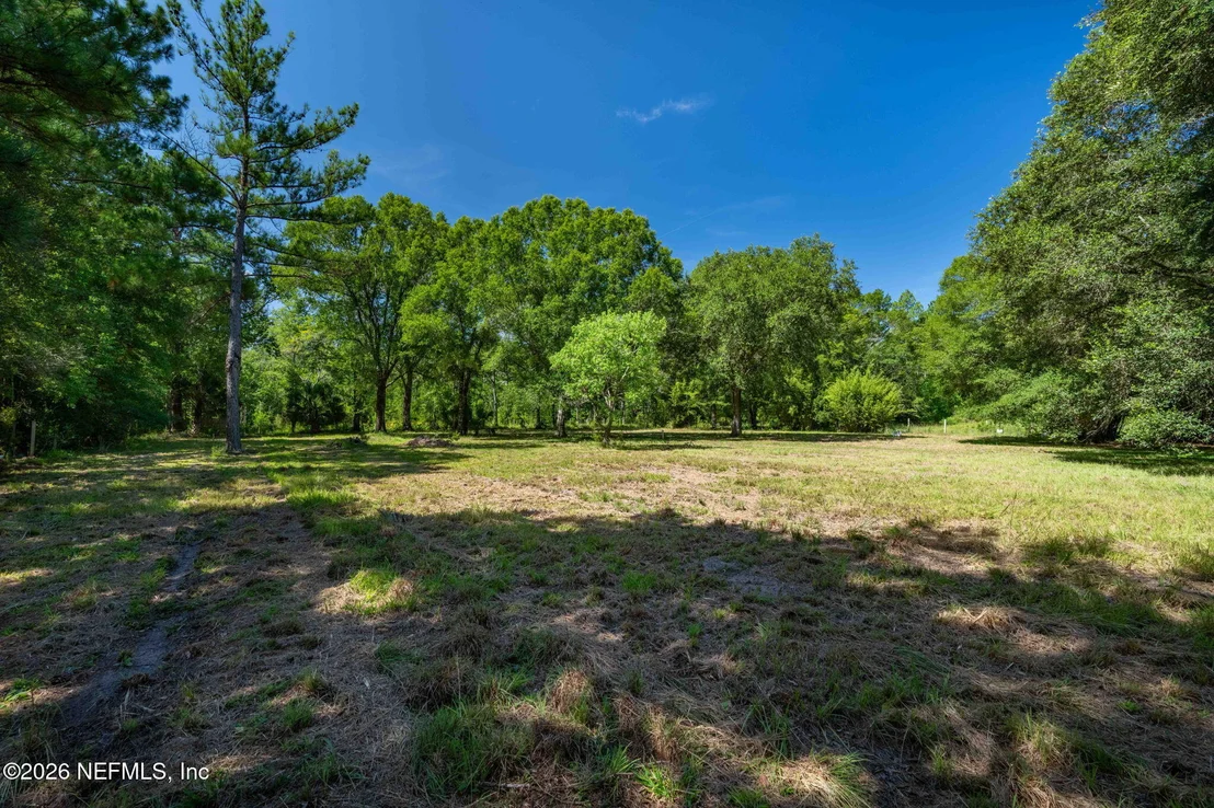 Photo of 48565 CRAWFORD Lane