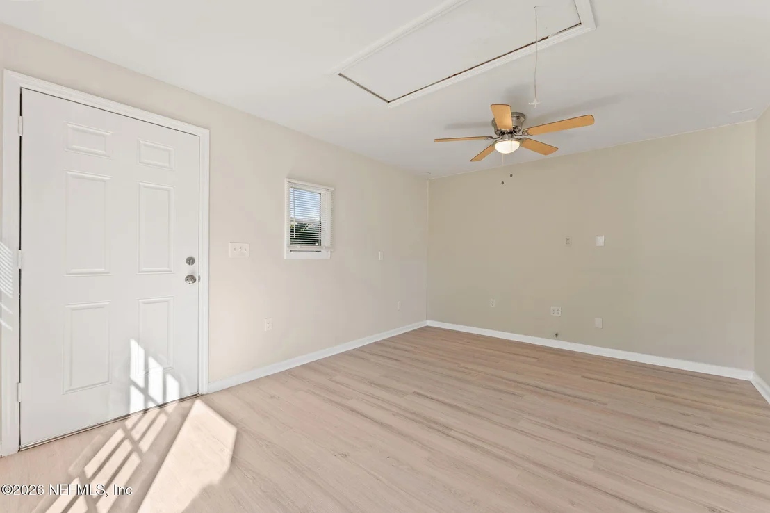 Photo of 4517 DELTA Avenue