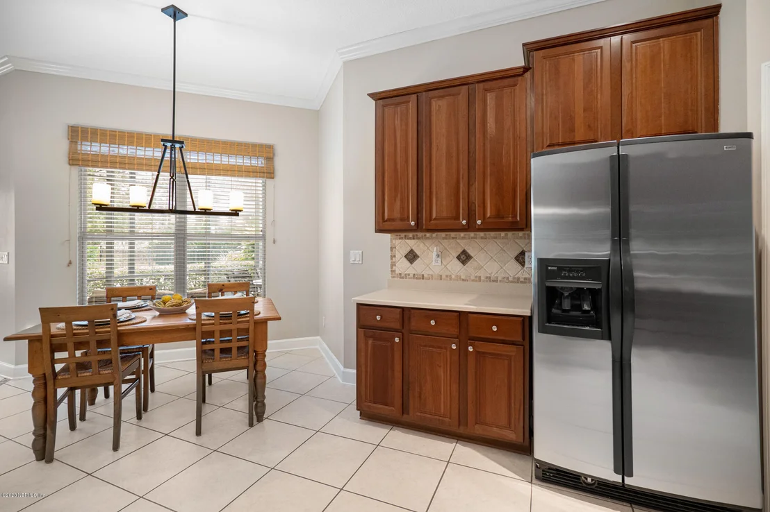 Photo of 1720 E COBBLESTONE Lane
