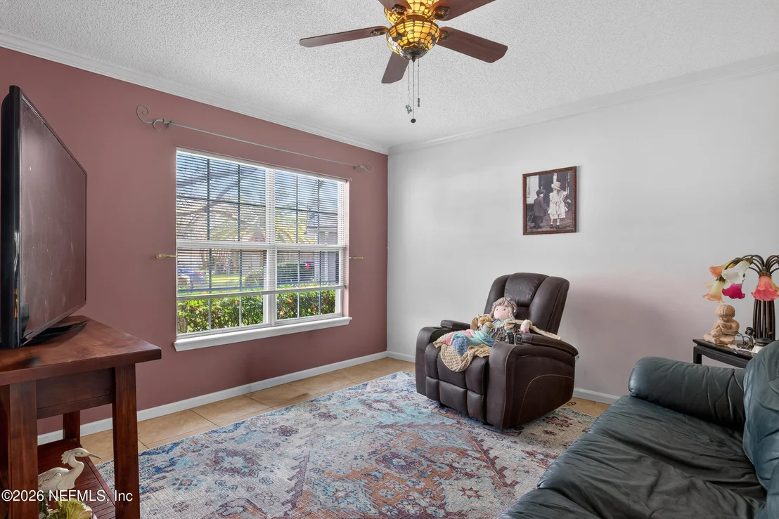 Photo of 9009 NEEDLEPOINT Place