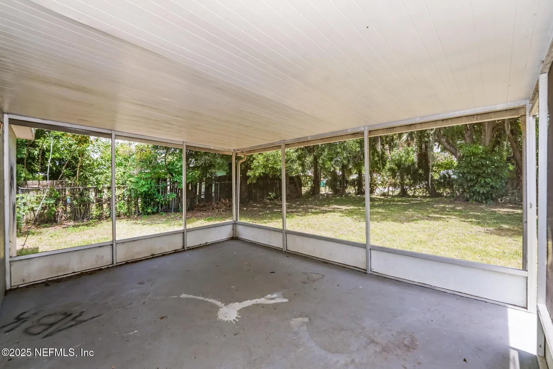 Photo of 128 AURORA Street