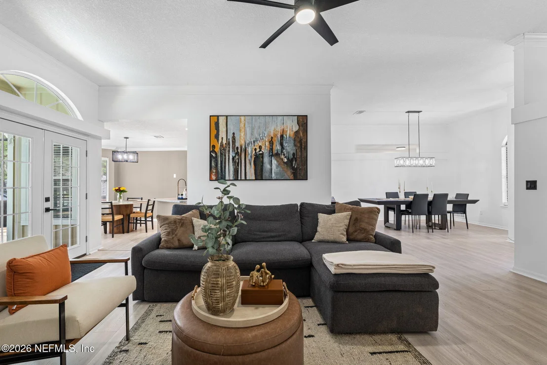 Photo of 461 WYNFIELD Circle