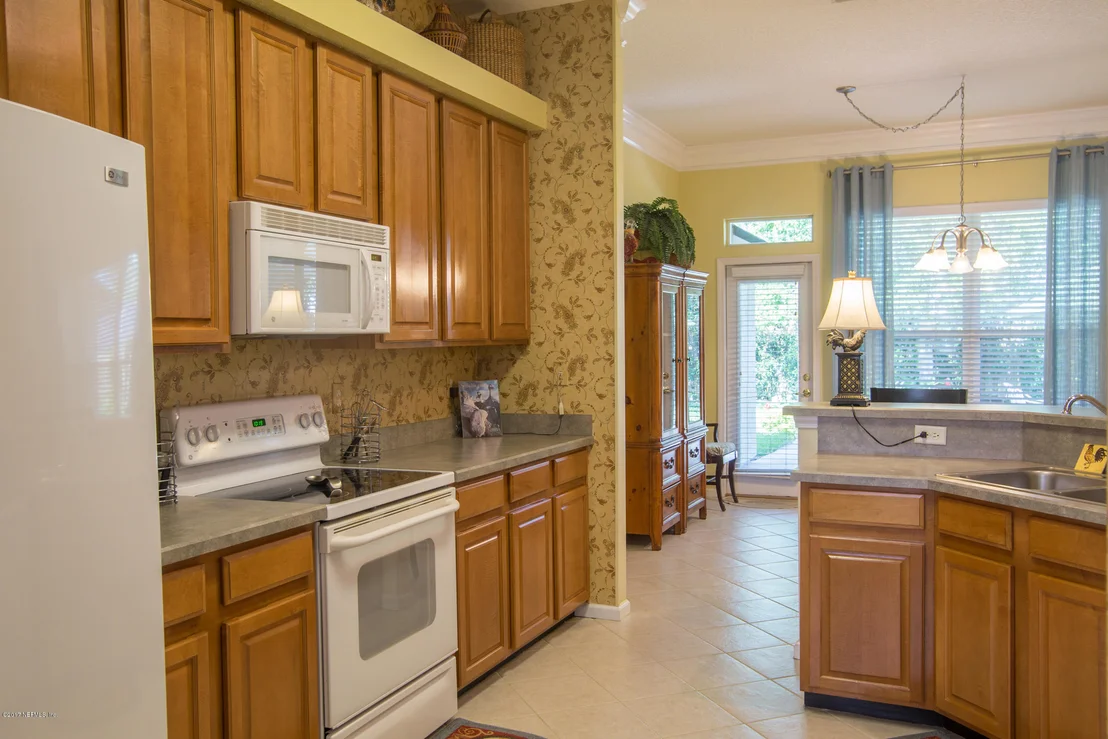 Photo of 4157 LONICERA Loop